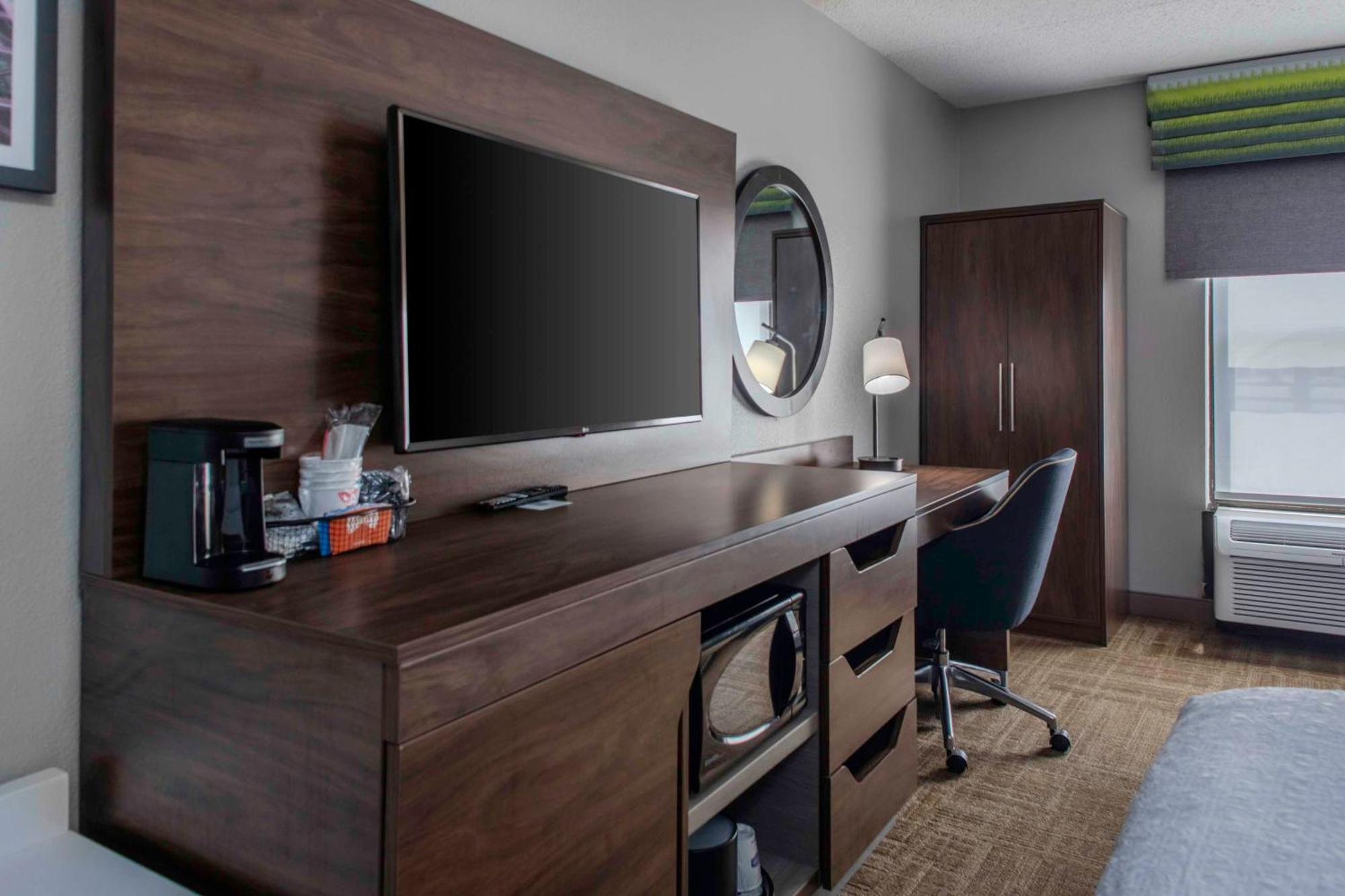 Hampton Inn Detroit Northville Zewnętrze zdjęcie
