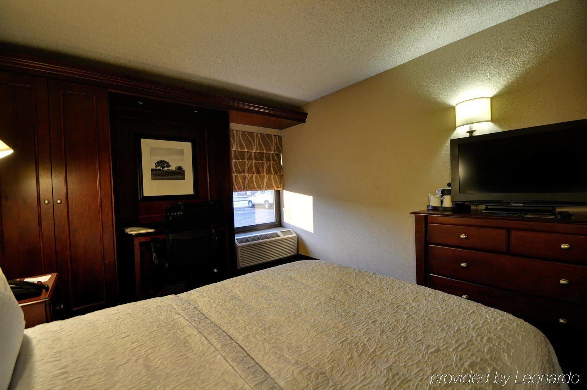 Hampton Inn Detroit Northville Zewnętrze zdjęcie
