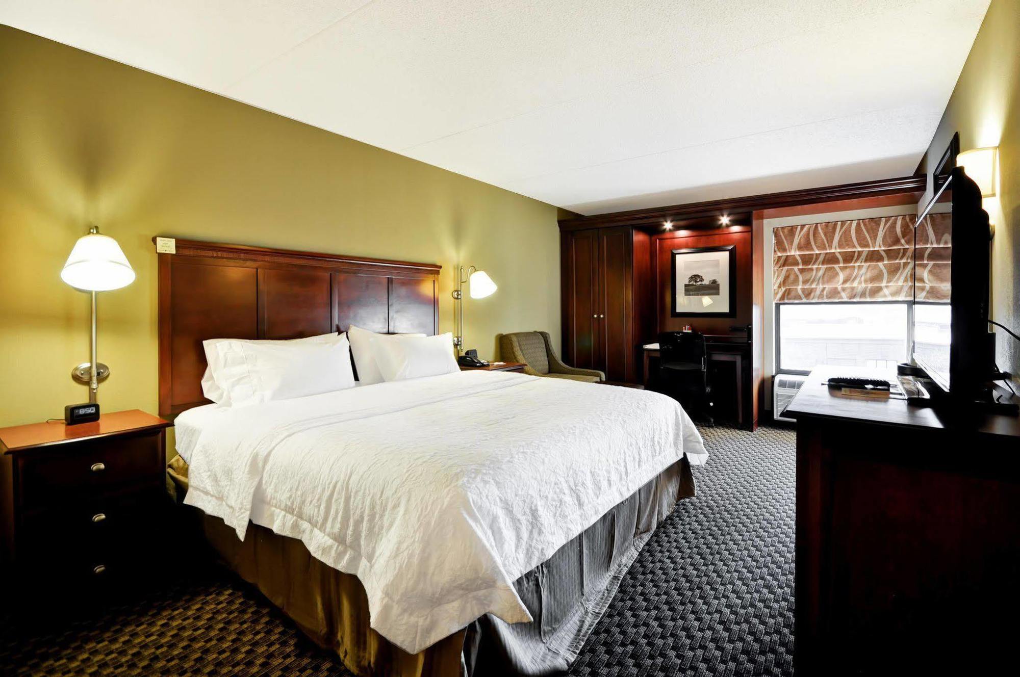 Hampton Inn Detroit Northville Zewnętrze zdjęcie