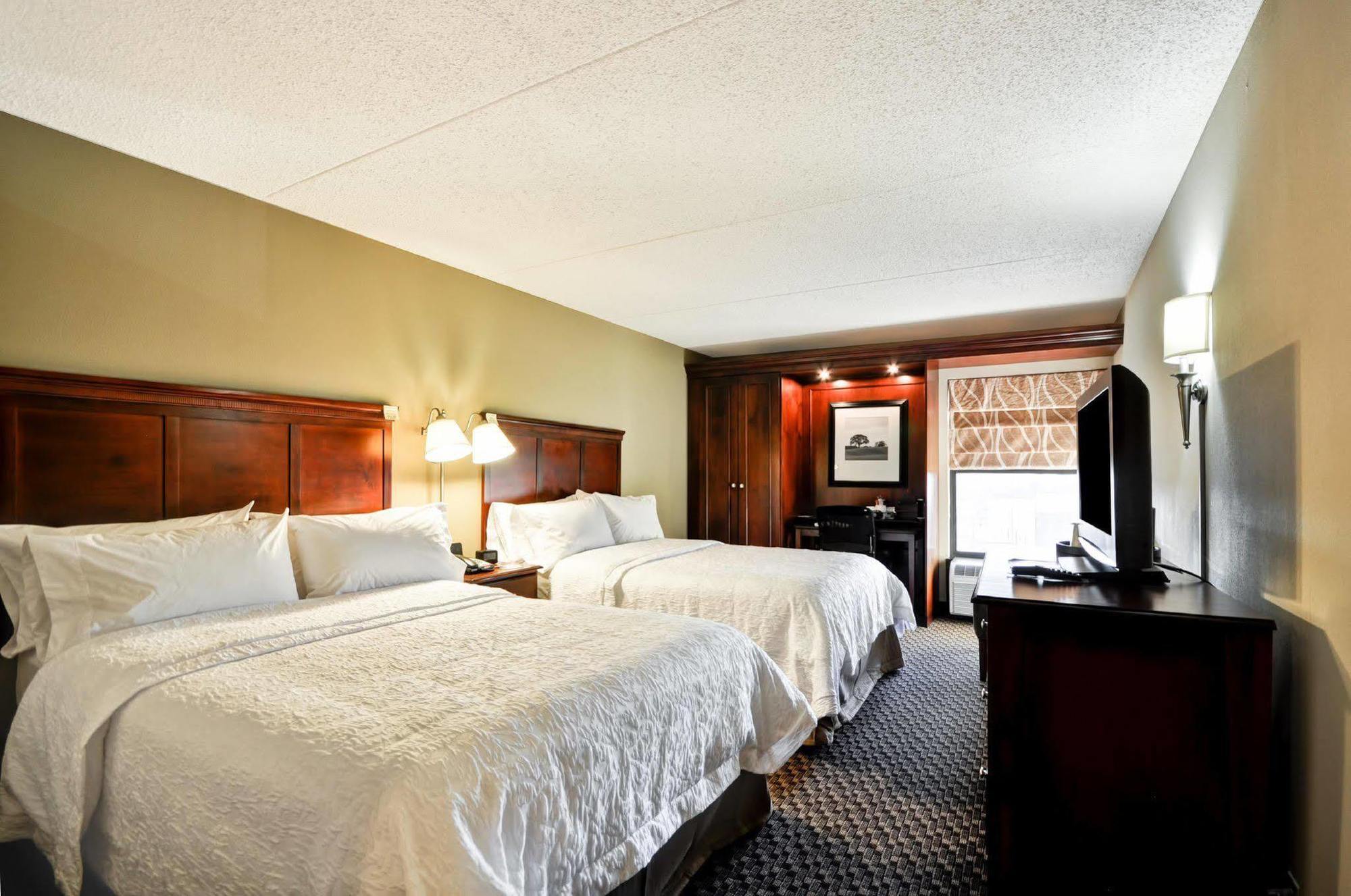 Hampton Inn Detroit Northville Zewnętrze zdjęcie