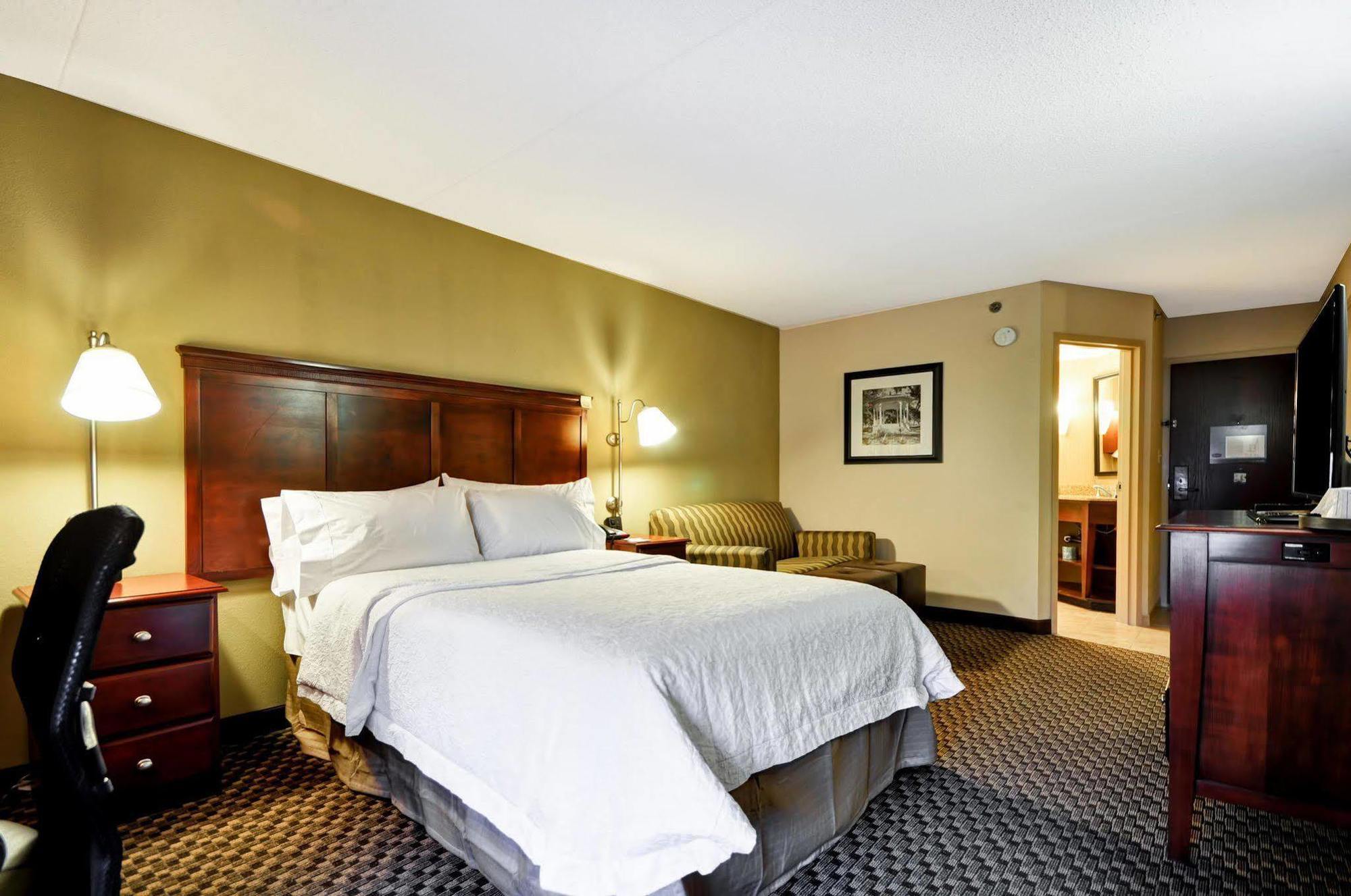 Hampton Inn Detroit Northville Zewnętrze zdjęcie