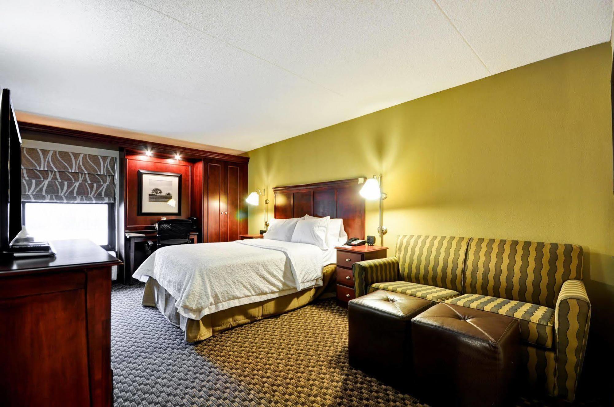 Hampton Inn Detroit Northville Zewnętrze zdjęcie